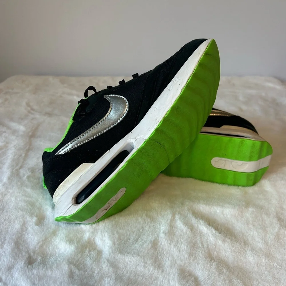 Nike Air Max Kids Black Neon Green Sneakers Youth Running Shoes 4Y